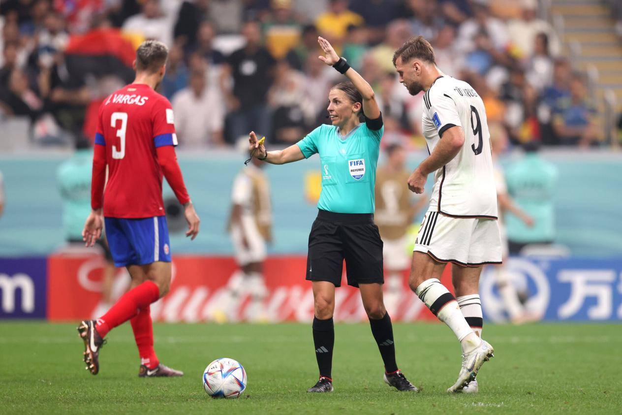 TL前途光明！，穆古鲁扎新星反败为胜表现突出引发球迷热议的简单介绍