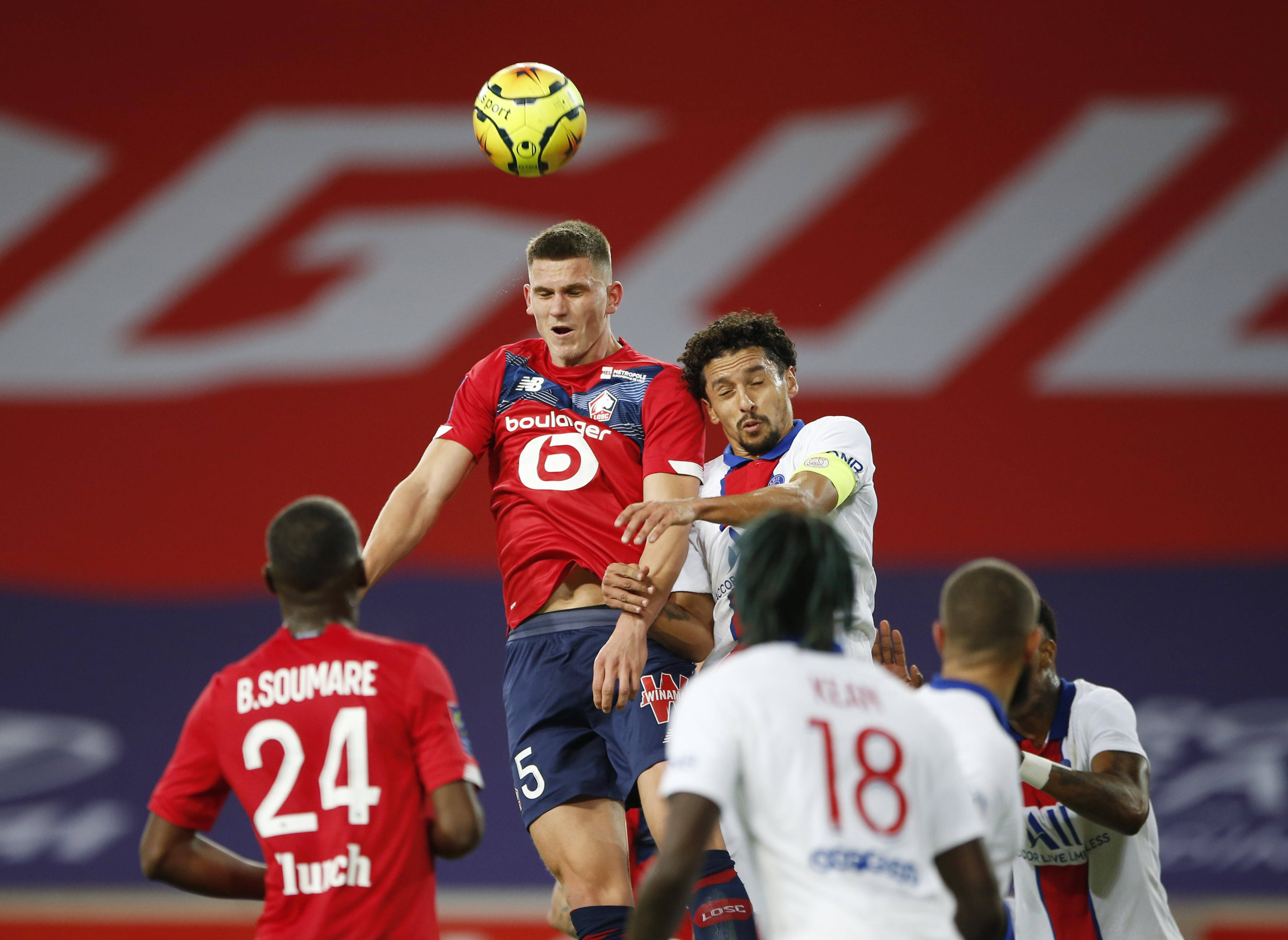 体育分析工具关于今晚法甲焦点战，曼城主帅复盘，引发热议，赛季目标并未改变的信息